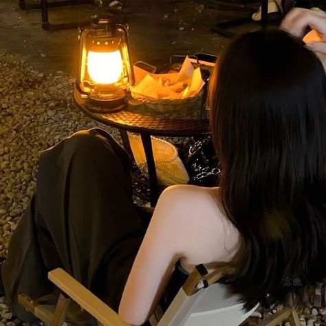emitiw's tweet photo. If you love the life you live, happiness will always follow https://t.co/U6Q61HPX9l