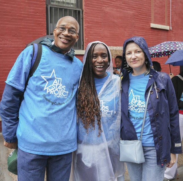 AllStarsProject's tweet photo. 🌟 On Sun Sept. 20 we marched in Harlem’s African American Day Parade under the banner: “Always All Stars!” Thanks to all those who joined us for this important event 🙌🏾 #AllStarsProject #AlwaysAllStars #AfricanAmericanDayParade #Harlem #Community https://t.co/mxJN4YJ81D