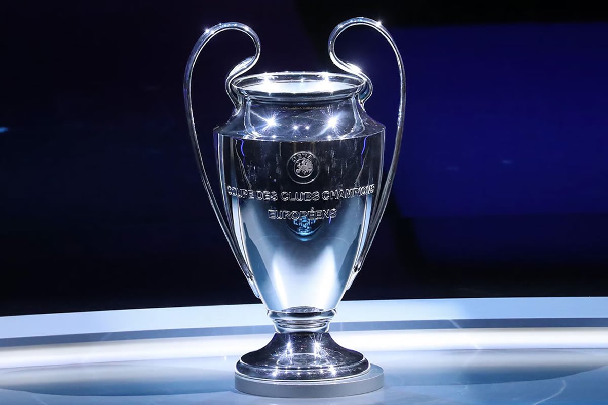BarcaNewsFRA's tweet photo. 🚨🏆 ÉRIC GARCIA VEUT RAMENER LA LIGUE DES CHAMPIONS AU BARÇA !

🗣️ « Nous l’espérons. Je pense que nous travaillons bien. Nous ne sommes qu’au début de la saison et tout peut changer très vite, mais nous sommes sur une bonne dynamique.

Je crois que nous avons un groupe formidable et nous le prouvons. Il faut continuer ainsi, car la Ligue des champions sera une compétition difficile.

Mais c’est clair : nous avons une immense envie de la remporter. »
