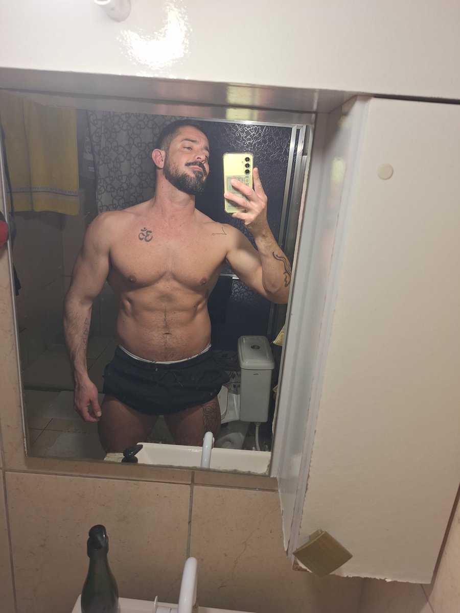 adryfds's tweet photo. Vou biscoitar nessa rede sim, já que o X é terra sem pudor e sem lei 😈😬 https://t.co/pQavJZnexa