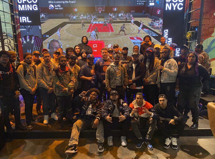 Pyrex_NY's tweet photo. Man if you know you know @NBA2K  @2KIntel  @HOFLeague2K  @WRProAmLeague   If you know them tag them 😂 https://t.co/2gfc1fq88L