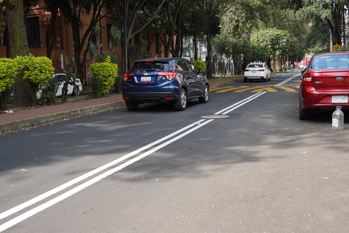 mauriciotabe's tweet photo. Maestro Rural quedó como nueva.✅

Con su repavimentación, sumamos una calle más a los trabajos que estamos haciendo para que Miguel Hidalgo siga siendo lo mejor de la Ciudad de México.

📍Col. Un Hogar para Nosotros. https://t.co/ap6eS8gMdg