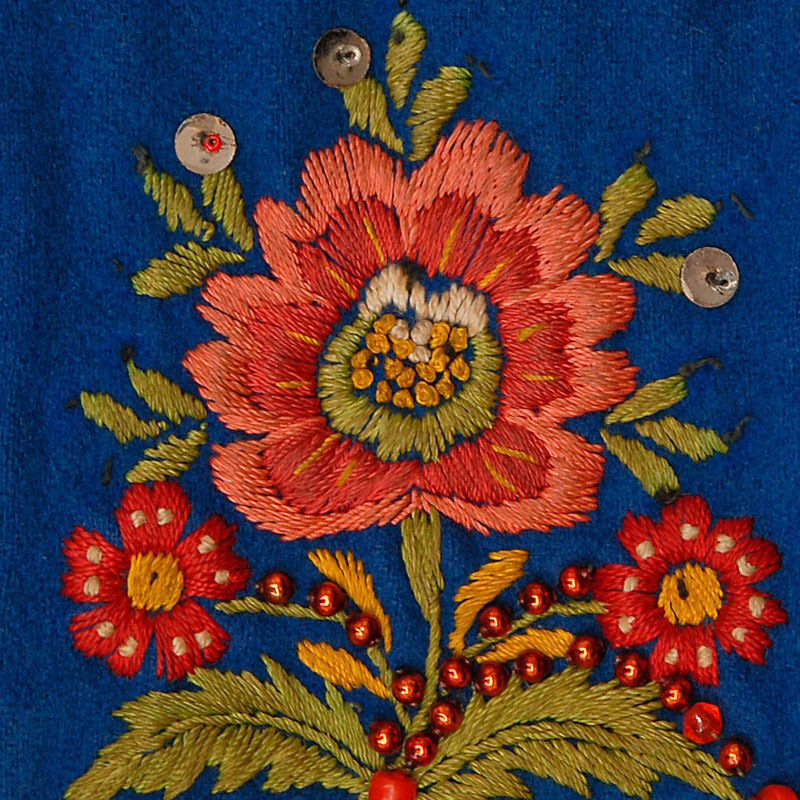 MountainLore_'s tweet photo. Traditional Dress

Beauty embroidered into every detail.

#PolishFolkCostume #PolishFolkCulture #FolkEmbroidery #Ethnography #CulturalHeritage #TraditionalCraft https://t.co/Kz4UwzJpGZ