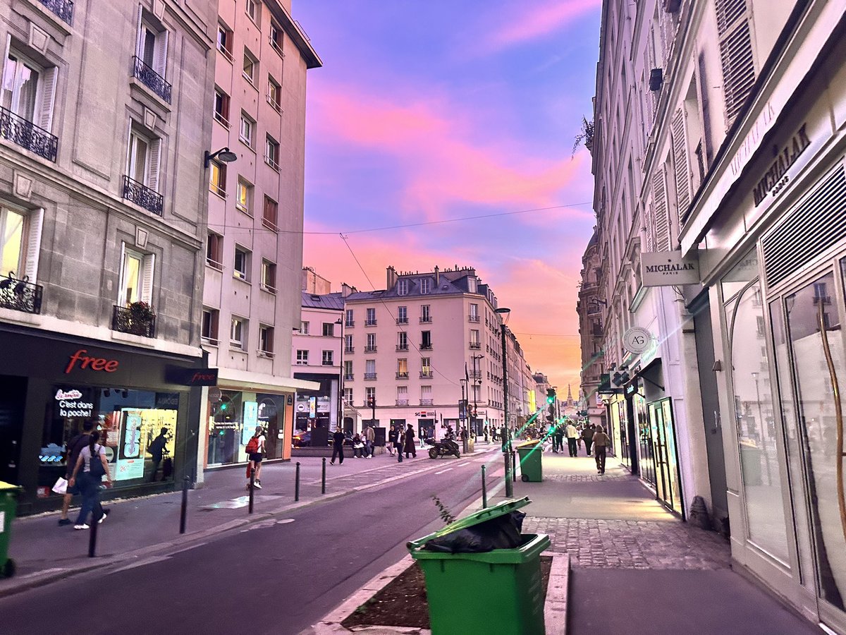 jnnprime_'s tweet photo. Le ciel couleur GTA 6 https://t.co/RGzmCRZyMb