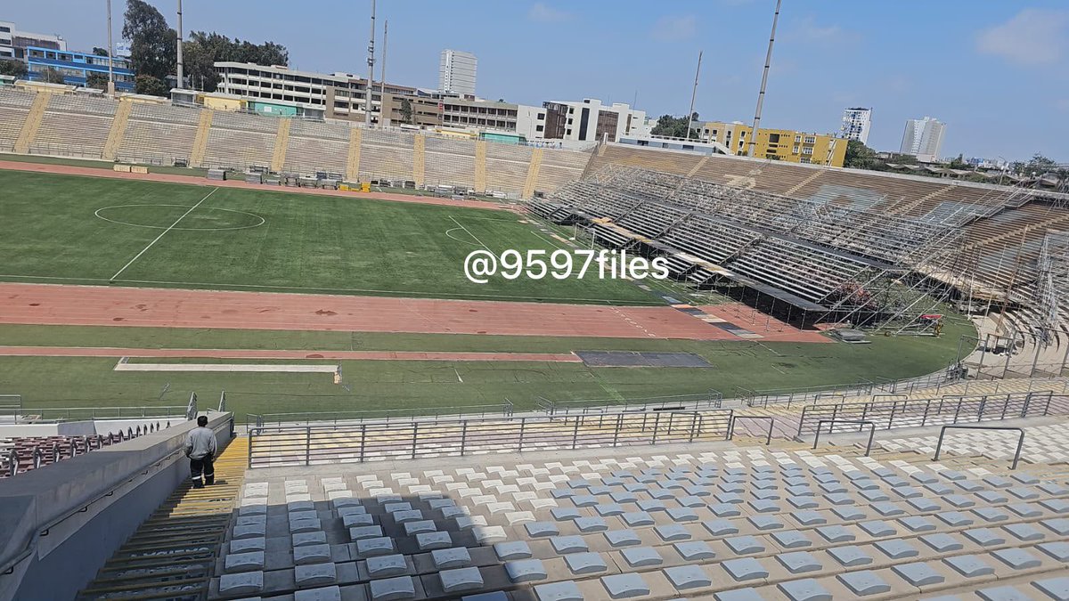 9597files's tweet photo. amis actualización de mi papi hoy 24/09 de cómo va la tribuna sur en el estadio San Marcos !!!! cada vez más cerca bts los amo https://t.co/wbDgHW3ShU