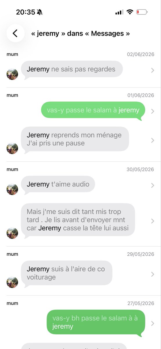 nmrt96's tweet photo. jpleure ma mère c’est pareil avec jeremy ?? https://t.co/U46obBHFuw