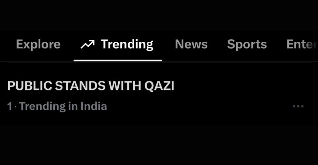 Arsalan_Boss211's tweet photo. King is ruling at number-1 👑 

PUBLIC STANDS WITH QAZI

#QaziTouqeer #BiggBoss20 https://t.co/yMNtQEJIvQ