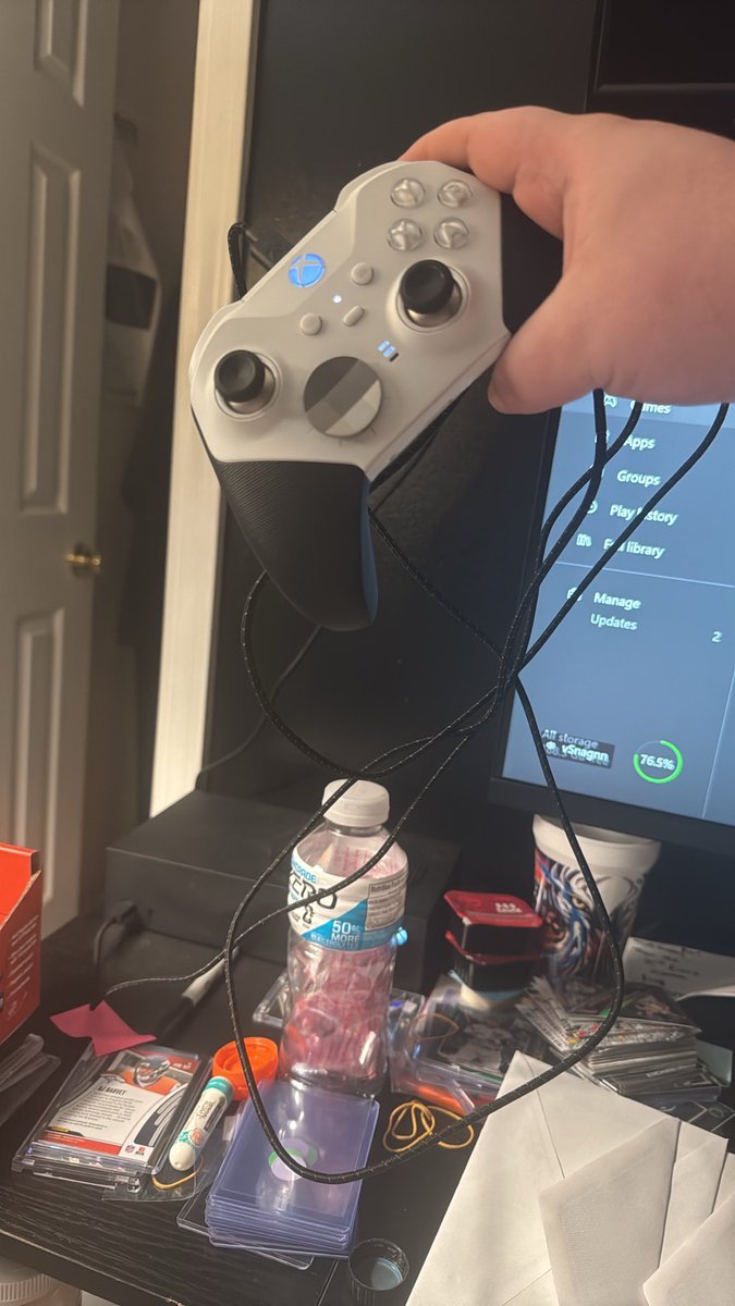 Its_Hollywud's tweet photo. Currently banned for nothing..
I’m about to contact the better business bureau over this one. Y’all got me messed up. I’m plugged into the Xbox so my controller stays charged….

Ticket number:( #18671667 )
Very irate and will not hesitate to escalate this to the BBB. https://t.co/8KL7yss7A3