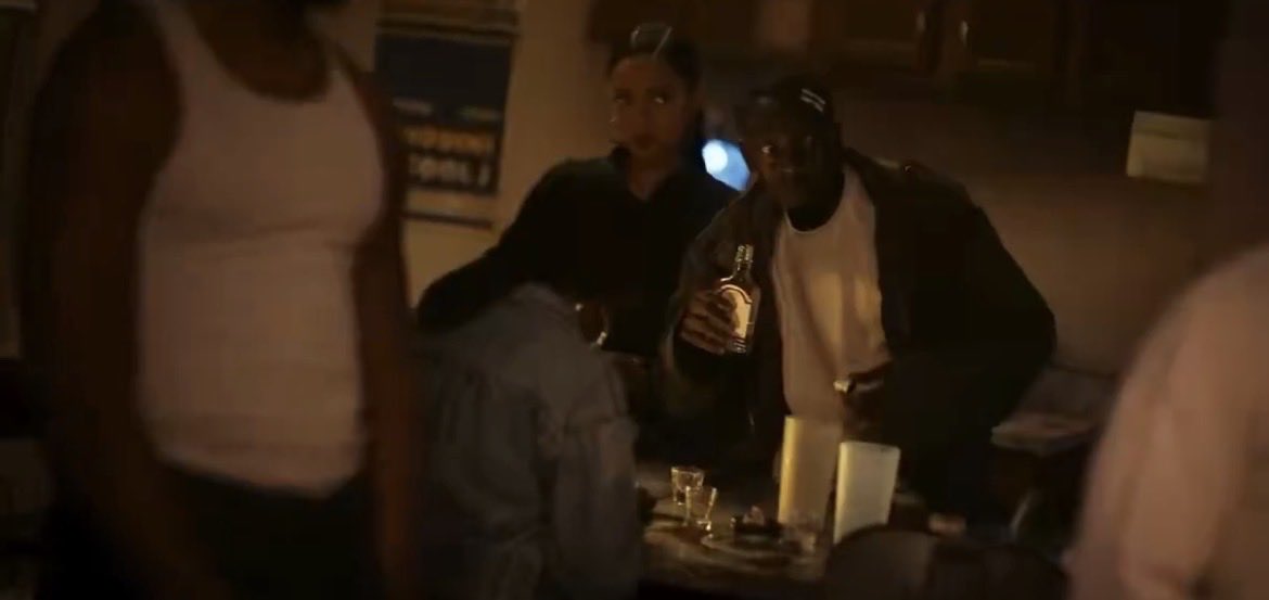 AllKeeks's tweet photo. “Which one of you mark ass niggas hit my brother cuh” 
Artillery 😭😭😭 https://t.co/MgvktEG7xe