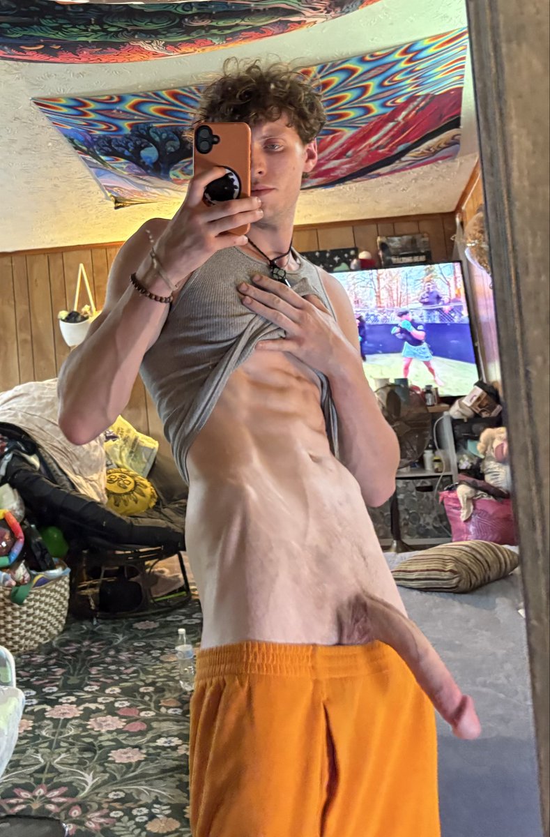 devinlowerybwc's tweet photo. How much you taking 😏 https://t.co/Lad8xIlGIY