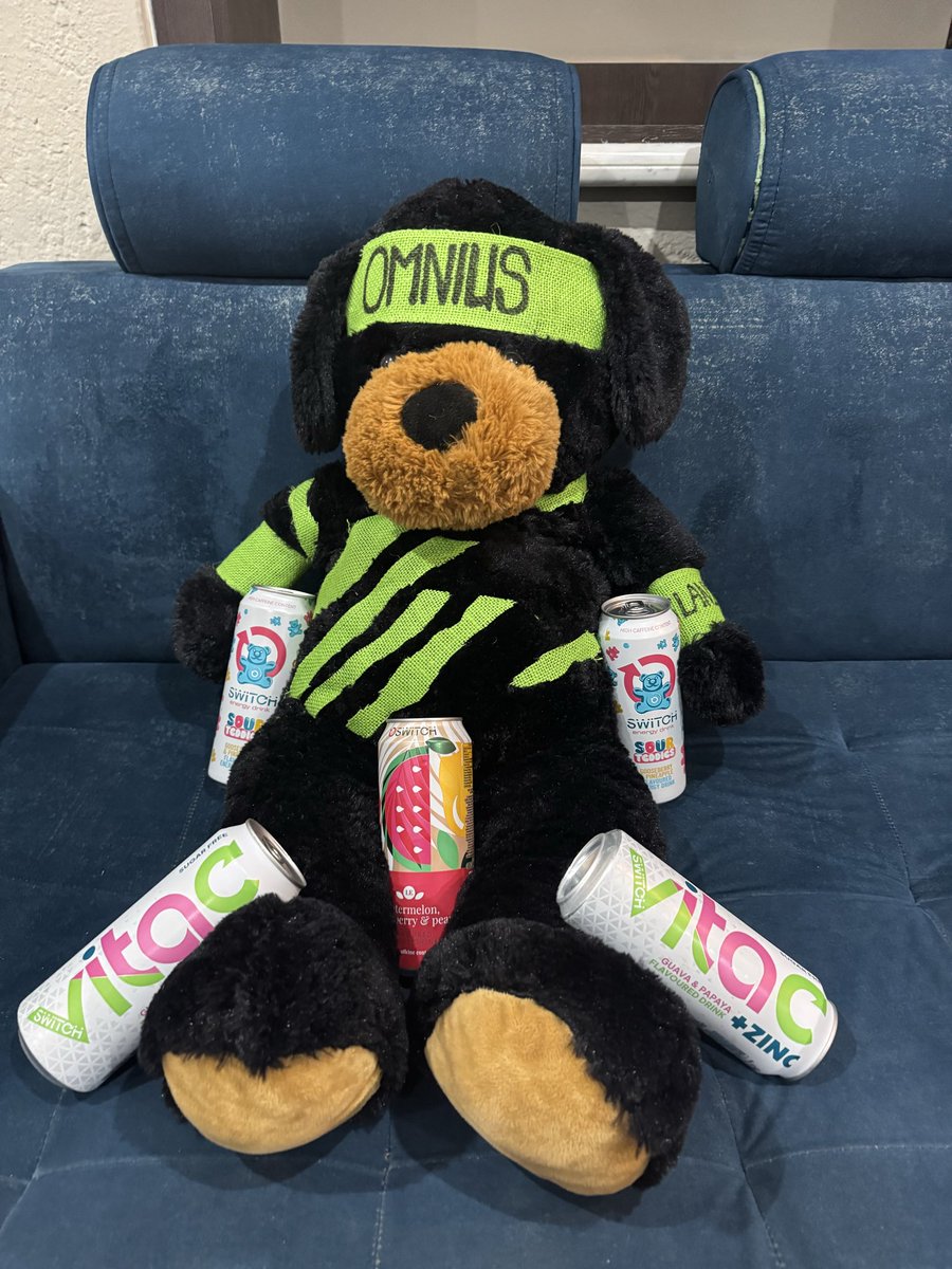 Blades_CSGO's tweet photo. INSERT BEAR-PUN SLOGAN.
#Omnius #SwitchEnergy @omnius_gaming @VSGamingWorld @Demonix77x
OMNIBEAR IS READY. https://t.co/UR3OTWykeH