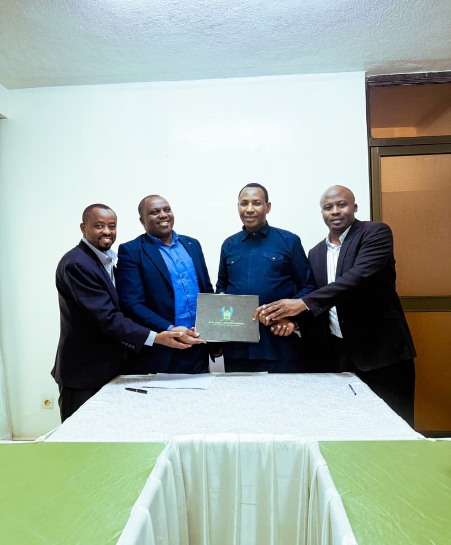 eaur_rw's tweet photo. EAUR Expands Opportunities for Students

Today, EAUR signed 2 MoUs with @pacis_tv &amp; Alpha Vision Ltd, opening opportunities for students to gain practical knowledge, professional experience &amp; skills beyond the classroom.

Together, we connect education to real world opportunities https://t.co/6R2mTkwGk0