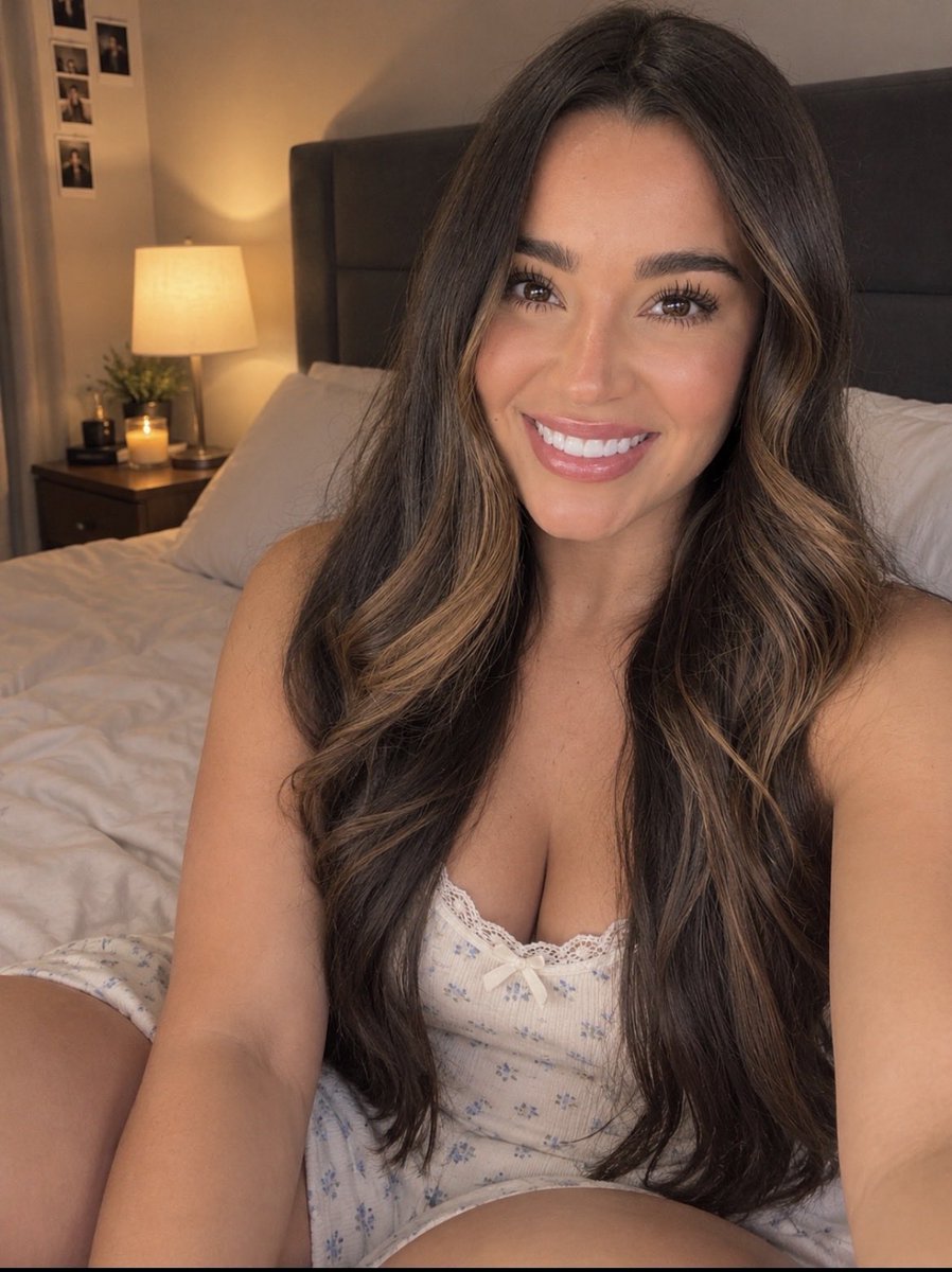 SuzzyArnold2's tweet photo. Good night to everyone 🥰❤️🥰 am a single mother here looking for a serious relationship to start a new family with and build a new relationship together with strong bond 🥰🥰 https://t.co/q4y4e0XKui