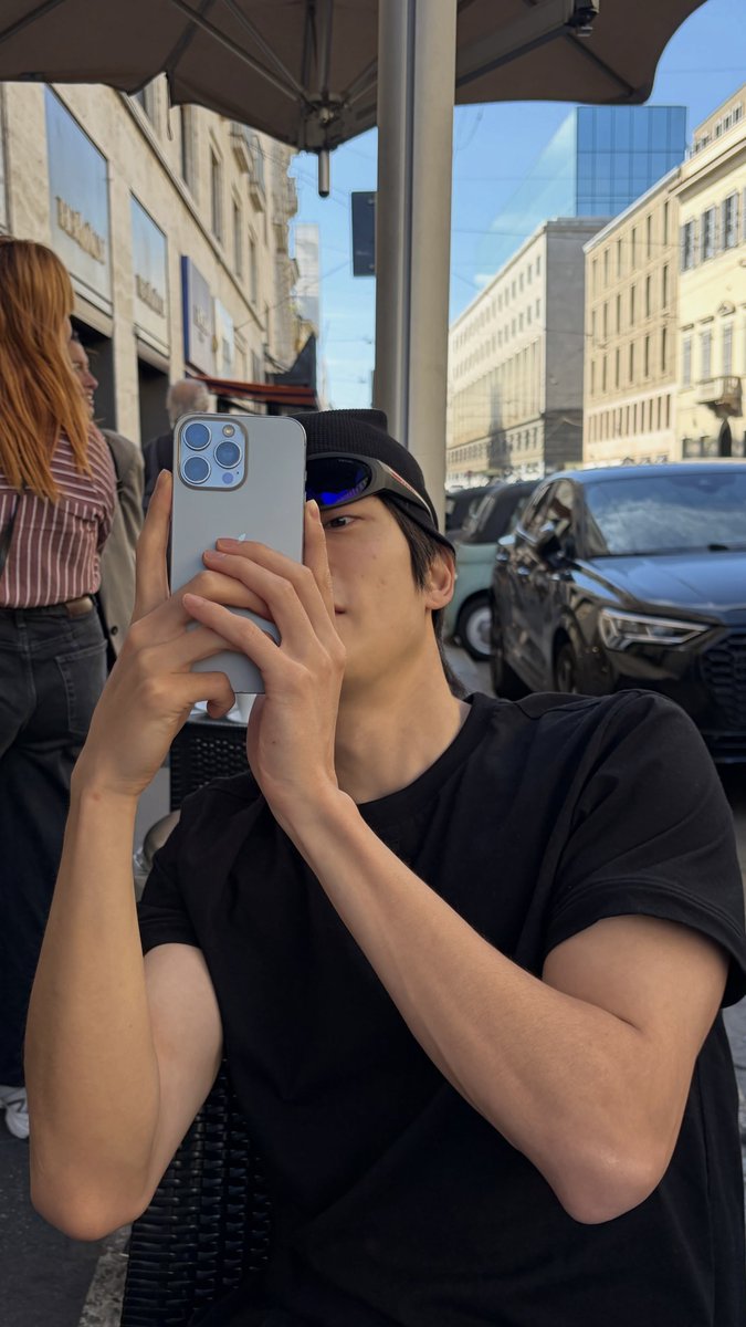14aehyun's tweet photo. jaehyun’s biceps 🫪🫪🫪 https://t.co/IHB8GafxdY