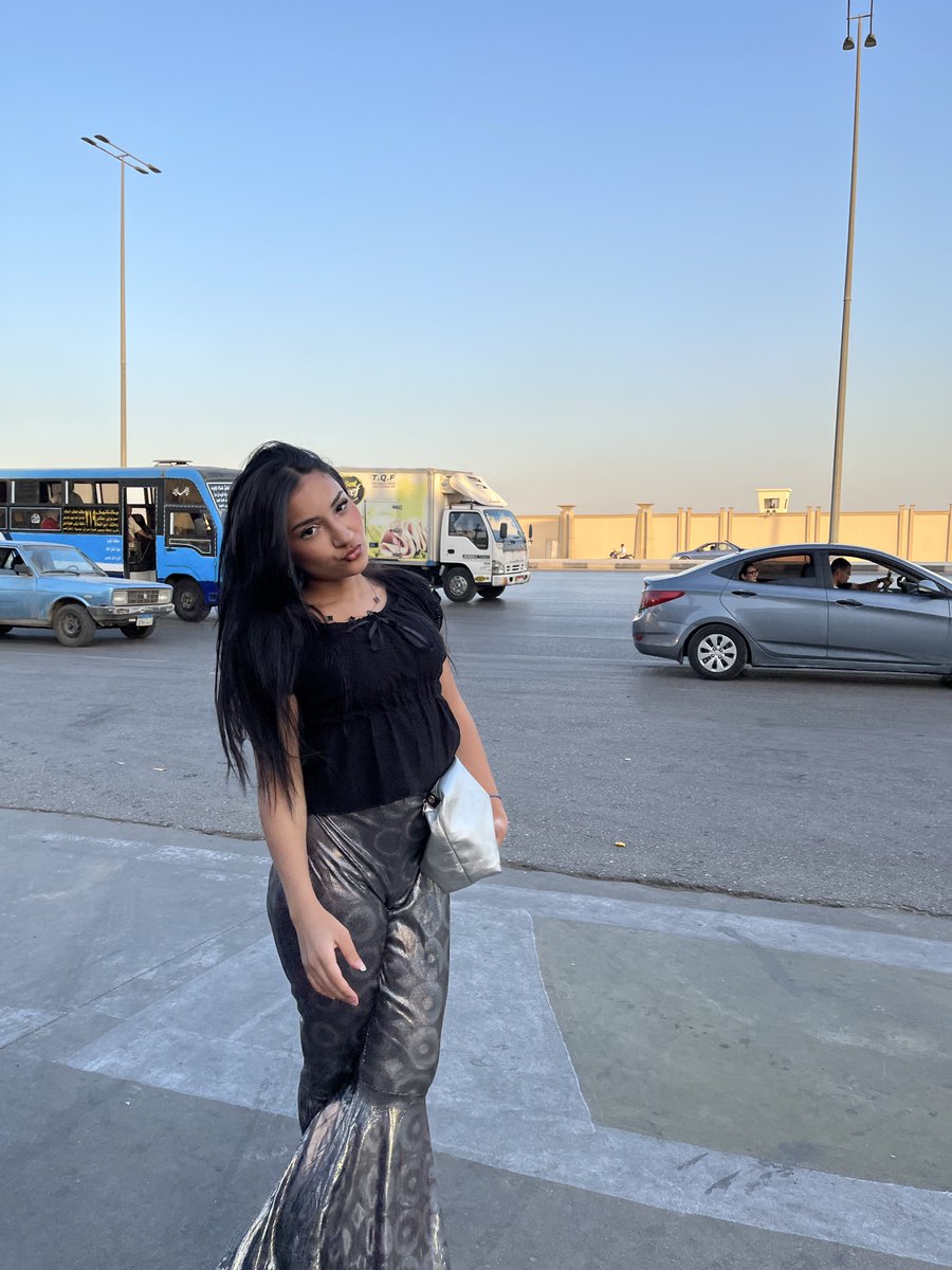 roqiadiva's tweet photo. #roqiadiva #رقيه_ديفا https://t.co/5Kmgexytwt