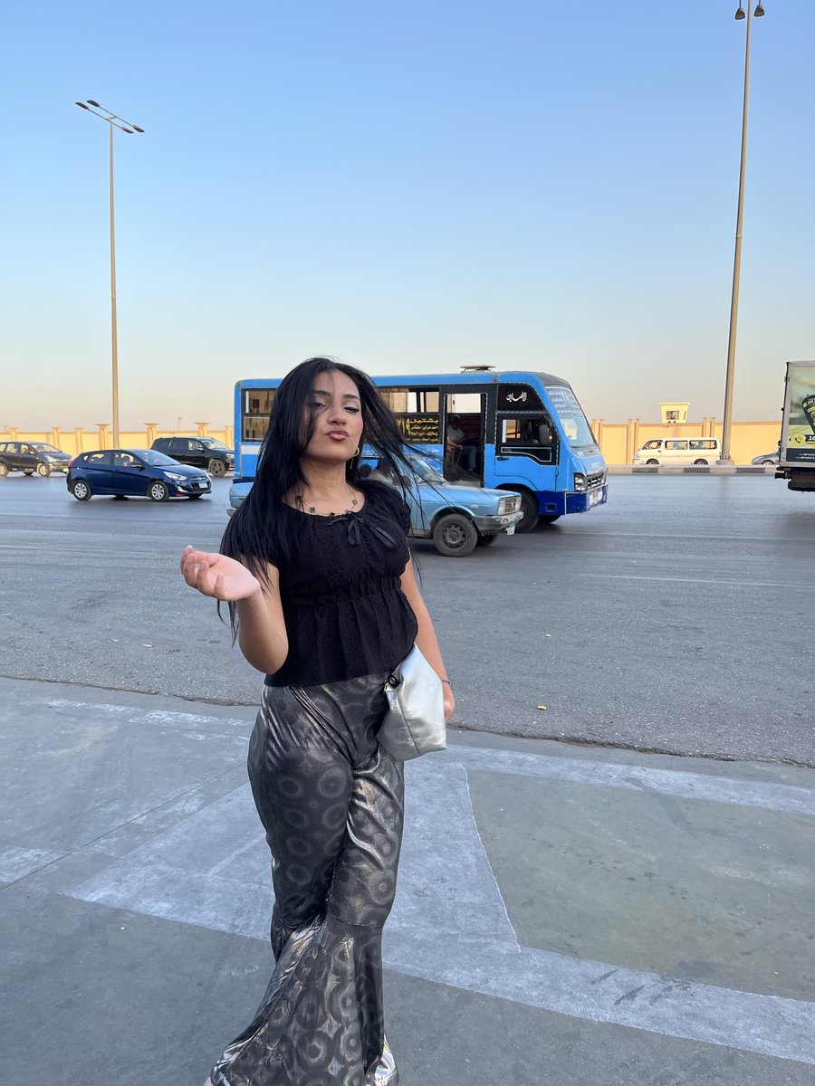 roqiadiva's tweet photo. #roqiadiva #رقيه_ديفا https://t.co/5Kmgexytwt
