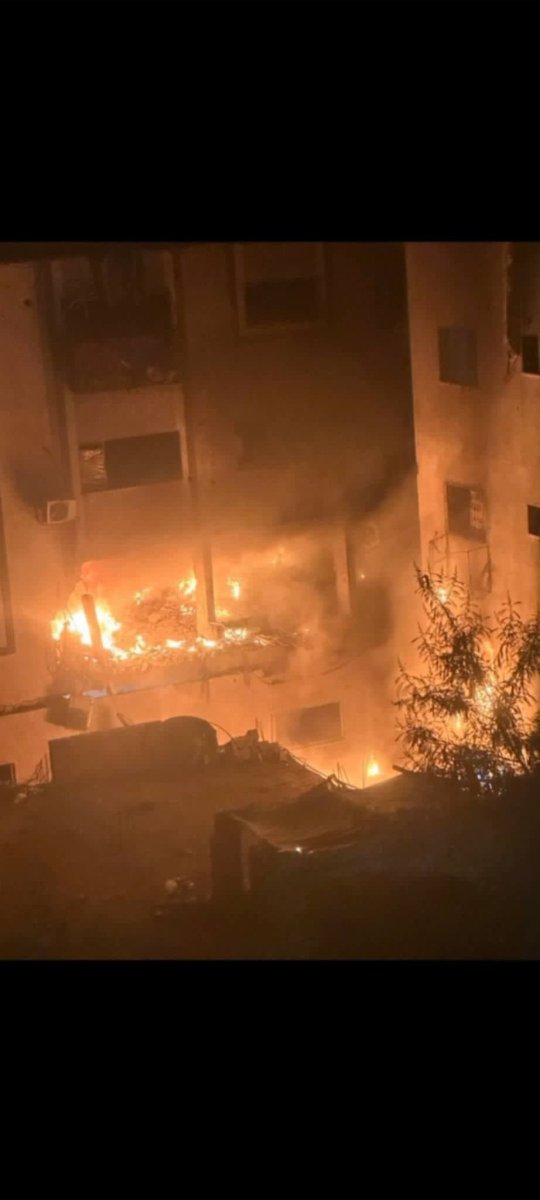 AbeerMohamm12's tweet photo. غزة تتعرض للقصف الآن،،،🥺💔
لا تجعله خبر عااابر

أحنا قاعدين بنموتت أنشرو عنا وصلو صوتنا🫶 https://t.co/YS5wVVtjvf