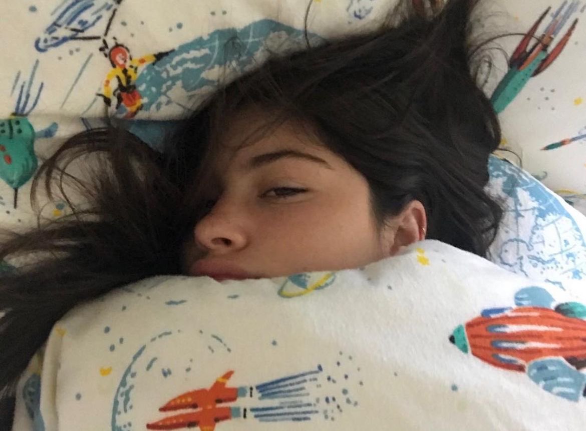 taygracielizzy's tweet photo. gracie sleeping https://t.co/uIOiYKFkR2