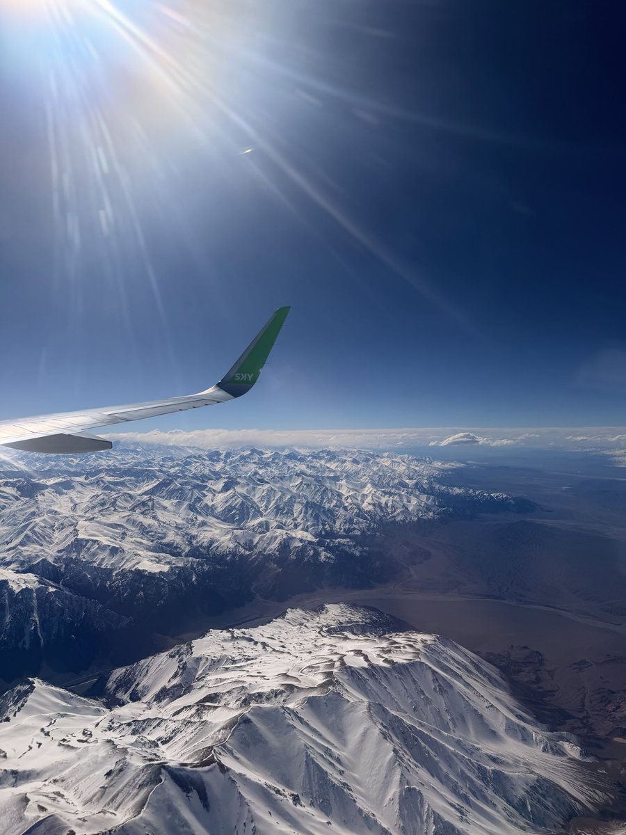 Ksuchak2001's tweet photo. Flew from Argentina to Chile last week and this view was insane.

Been building while traveling around South America for the last few months.

Different city every few days, random cafes, customer calls wherever the wifi works, lots of things going wrong and figuring them out as I go.

Thought traveling would slow me down.

Weirdly, I think I’m learning faster this way