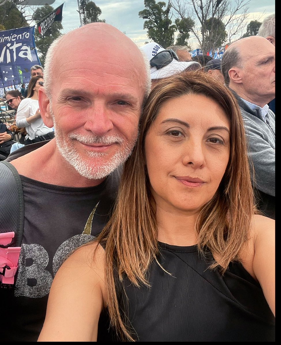 Inesrodri77's tweet photo. Foto del plenario del sábado en Avellaneda . 
Mi compañerazo de militancia, el que siempre va conmigo y me hace el aguante en todo ✌️🇦🇷. Lo siguen? 
@juanagosti68 https://t.co/CZUT8WW5y8