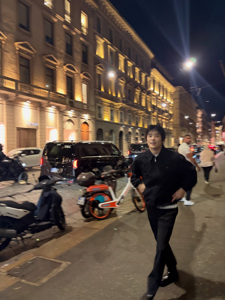 aquariusjjh's tweet photo. @Prada JAEHYUN DEFINES PRADA
#PradaSS27 #PradaSS27xJaehyun @Prada https://t.co/ycuHQSniA7