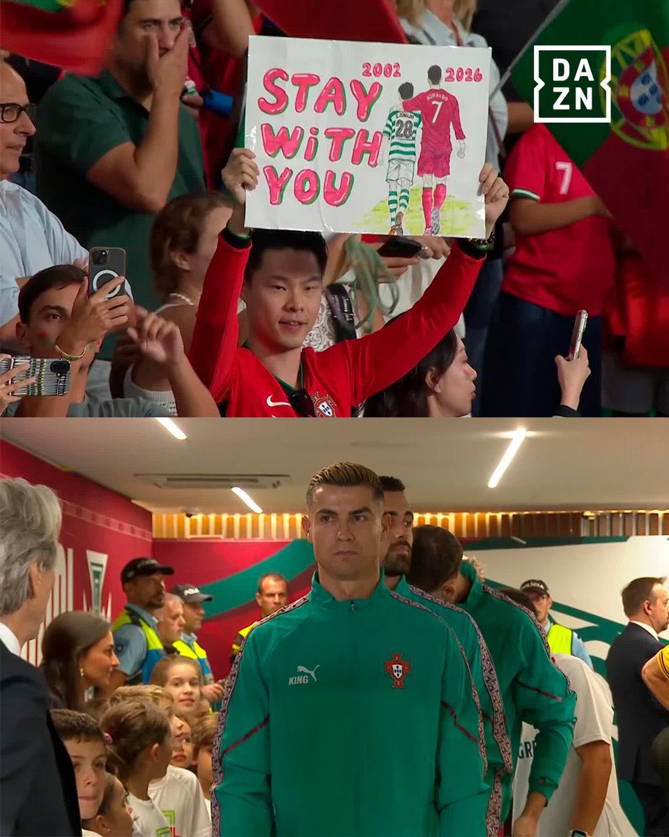madrid_total2's tweet photo. El cartel que tiene este fan de Cristiano Ronaldo mostrando en 2022 con el Sporting y ahora 2026 en Portugal. 🥹🤍🐐 https://t.co/Hci35UIwrE