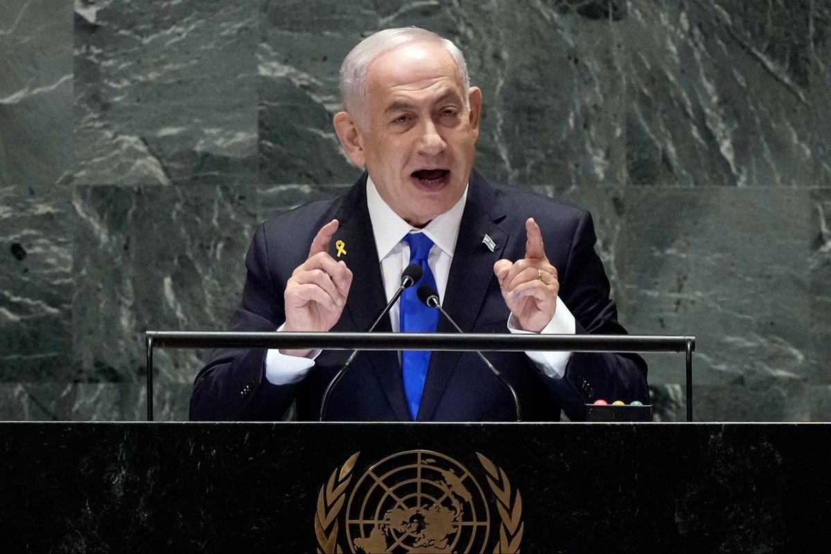 mahfildijital's tweet photo. 🔴 Binyamin Netanyahu:

Birçok yabancı ülke, ülkem hakkında yalanlar yaymak için milyarlarca dolar harcadı.

Bunu ilk yapan Katar'dı.

Bu arada aynı şeyi Avrupa'da da yaptılar.

Bu, 7 Ekim'in Hamas kasaplarına ev sahipliği yapan aynı Katar. https://t.co/IlVkQG02cb