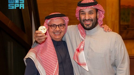 NasaGood3's tweet photo. @AlmradyAbw55833 @1SMi_ طيب منتخب وطني لأنهم مجنسين وبقوة القانون تسمي هذاك اللاعب اماراتي

نفس الأمر مع تجنيس العلماء مثل عمر ياغي https://t.co/deQ3FzLWHD