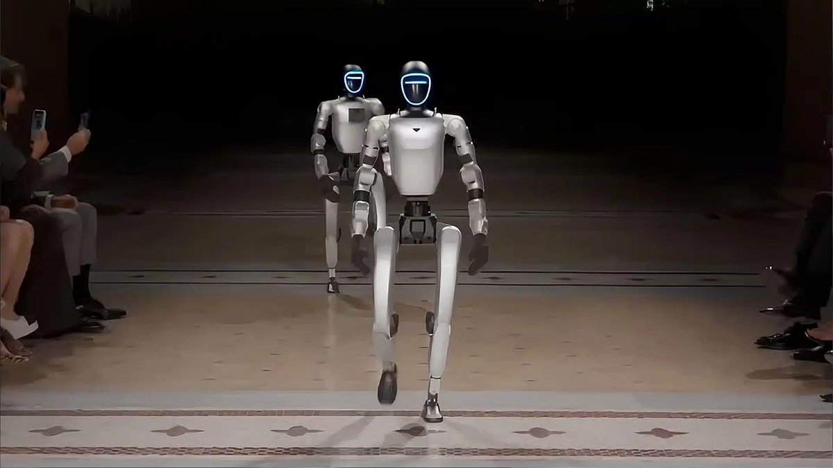 MilliesTools's tweet photo. humanoid robots walked a Vogue runway in Milan and the response was divided.

fashion keeps using technology as spectacle, but a machine on the catwalk still raises a useful questions though. 

i wonder if the presentation add meaning to the clothes, or distract from them. https://t.co/Td62rA9O46