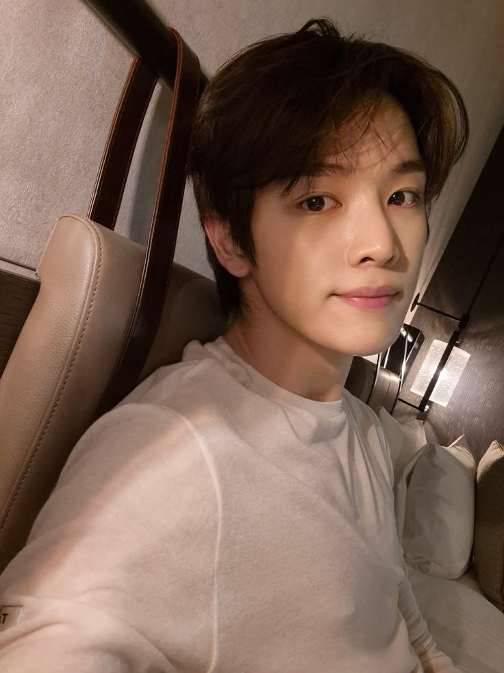 FadedSungchan's tweet photo. Kalau abang hilang berarti abang limit ya dek. (Tidur) https://t.co/w3s3xZTpol