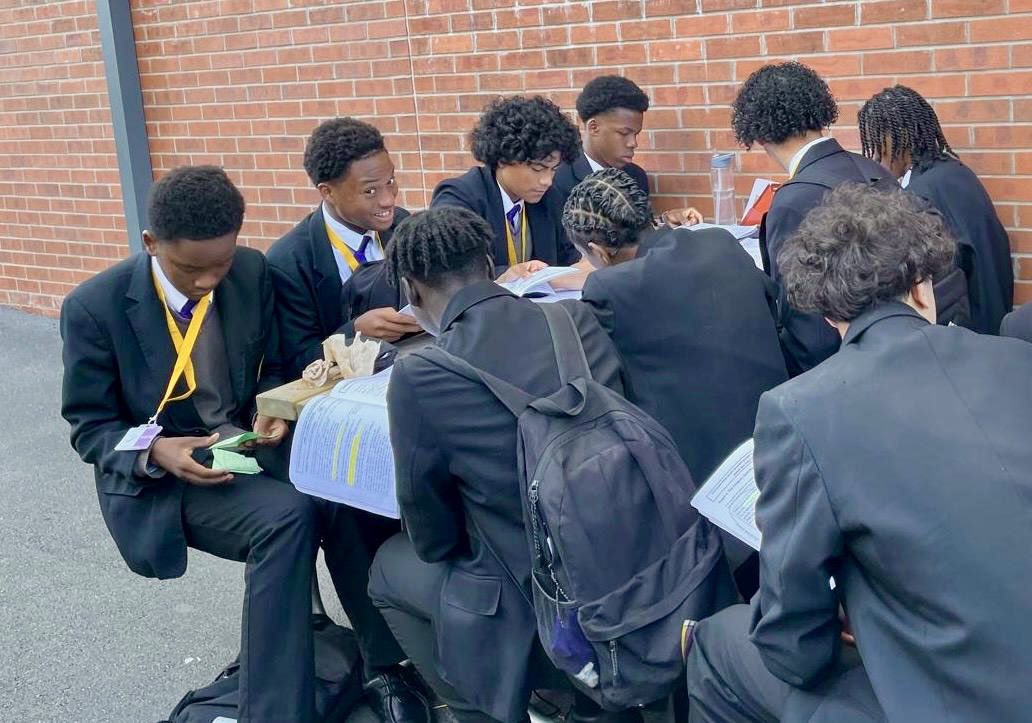 TrinityAcademyL's tweet photo. Year 11 had their first poetry assessment today and it took over the school….we love to see it! 

🐯 Value your education. 
🐯 Attend. Behave. Revise. 

💜🌟 https://t.co/LhdWzi93nF
