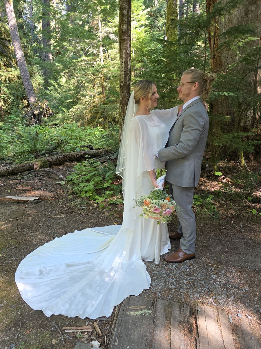 CandiceDare's tweet photo. The most beautiful day ever with the love of my life 🥰 

I'm currently replying to OF dms and you guys are writing such sweet and supportive wishes towards Matt and I. My fans are the best!  Please refrain from commenting anything inappropriate on here or I will block. Thank you https://t.co/pTHiA9bpag