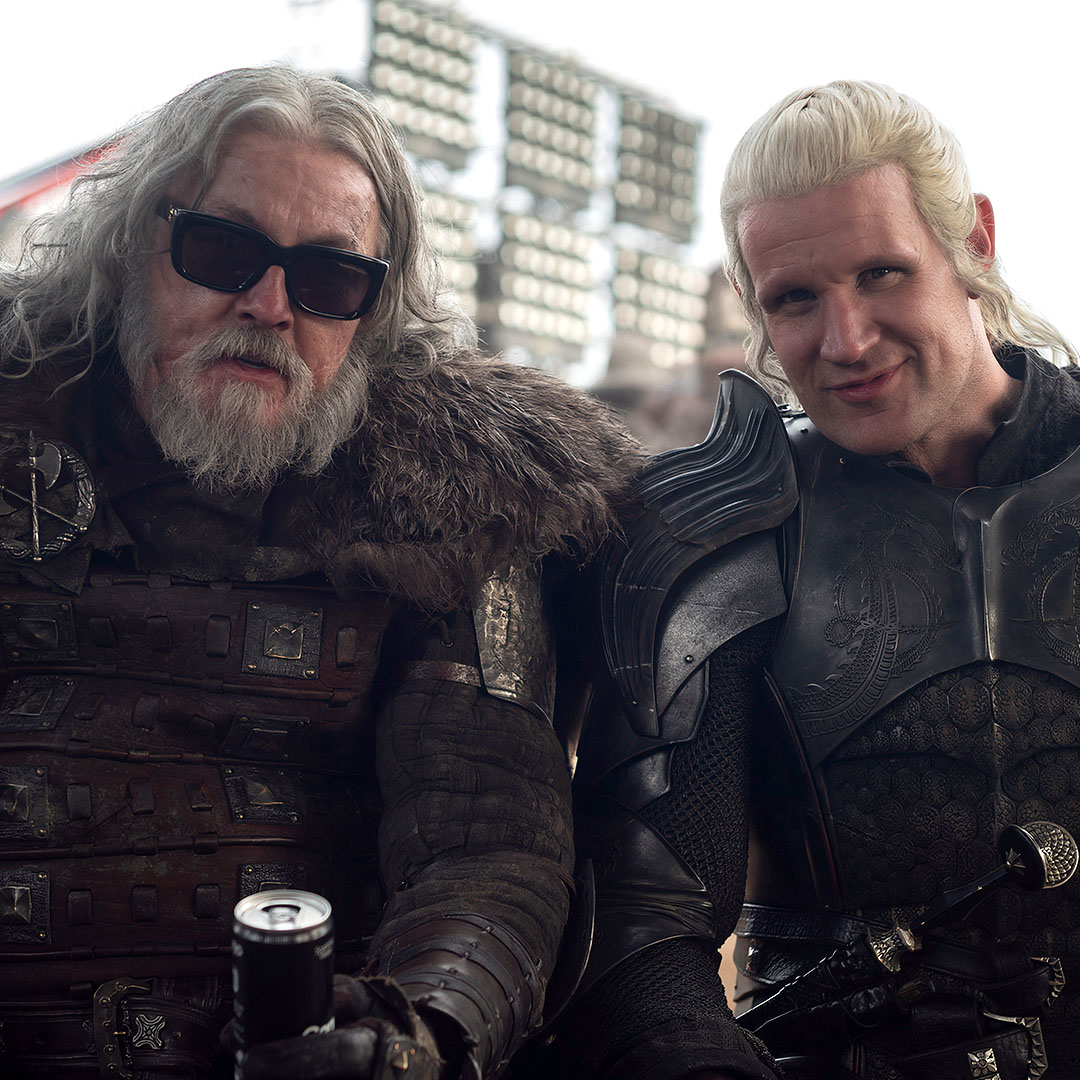 HouseofDragon's tweet photo. Shades on. Then die. https://t.co/gMsL5OQwoF
