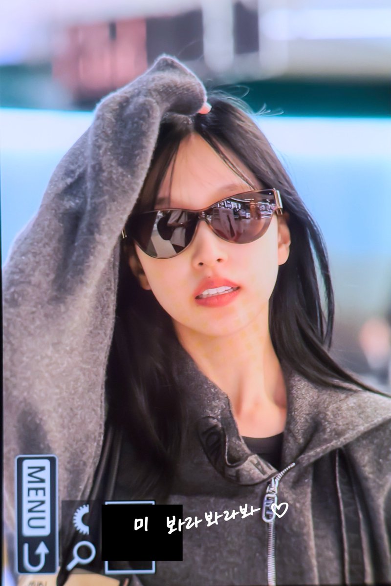 LookAtMi324's tweet photo. 260924 MXP preview
😎
#TWICE  #트와이스 #미나  #ミナ https://t.co/3lK1g7URyl