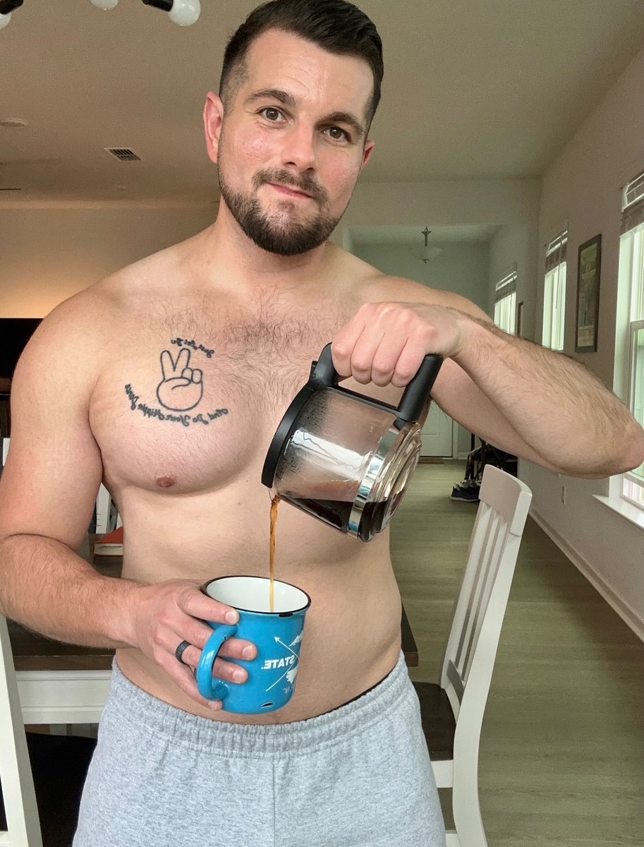 CoachRJA's tweet photo. Coffee anybody? https://t.co/rSz9dl2iQt