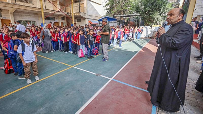 FundTierraSanta's tweet photo. La Escuela del Patriarcado Latino en Gaza reabre sus puertas para mil alumnos tras tres años cerrada https://t.co/keWpkykVXc https://t.co/Sun42fqs1w