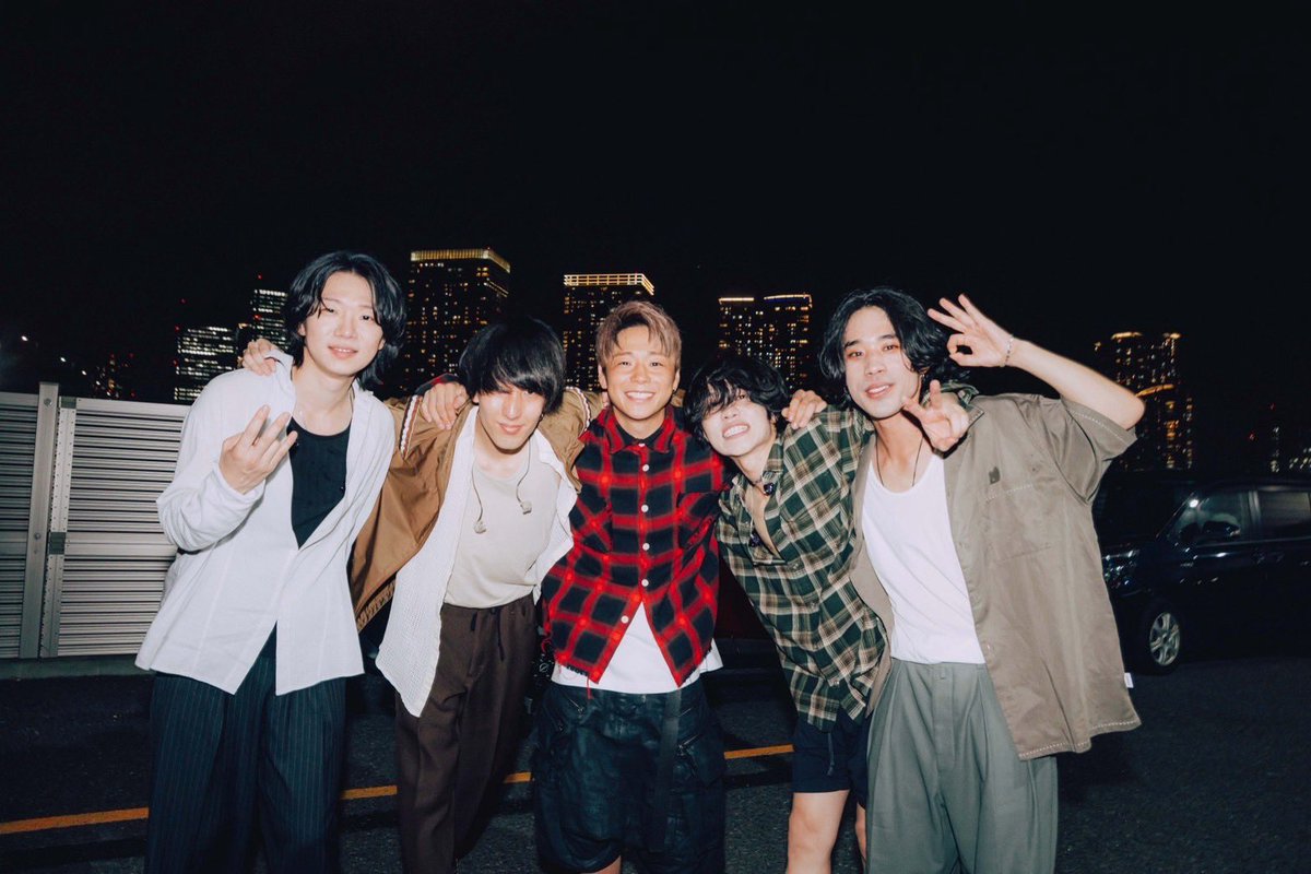 yoshidayopi's tweet photo. 武尊選手、人としてもミュージシャンとしてもビッグリスペクト
こんなに素敵なイベントに呼んでいただいて本当に光栄です
本日はありがとうございました！ https://t.co/r6p4CKo6qL
