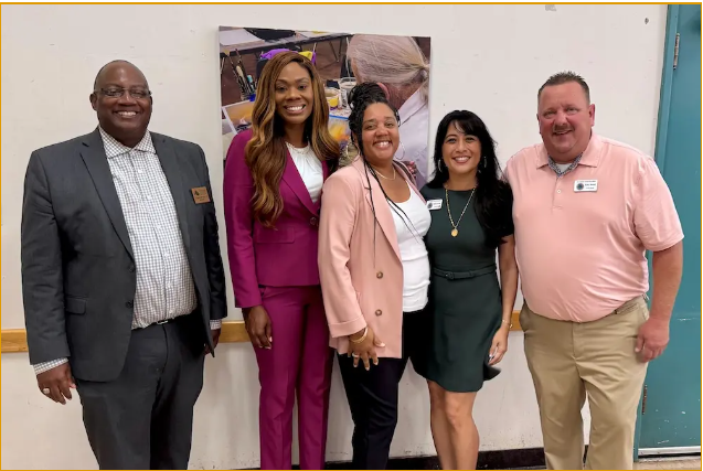 WDBCCC's tweet photo. 317 Job Seekers. 47 Employers &amp; Organizations. 400+ Job Opportunities.

The 2026 Central Contra Costa Career &amp; Resource Fair was a tremendous success! 

Read the full story on our blog: https://t.co/T9AvroYNBd

#WDBCCC #ContraCostaCounty #CareerFair #Blog https://t.co/NiALyAK22Y