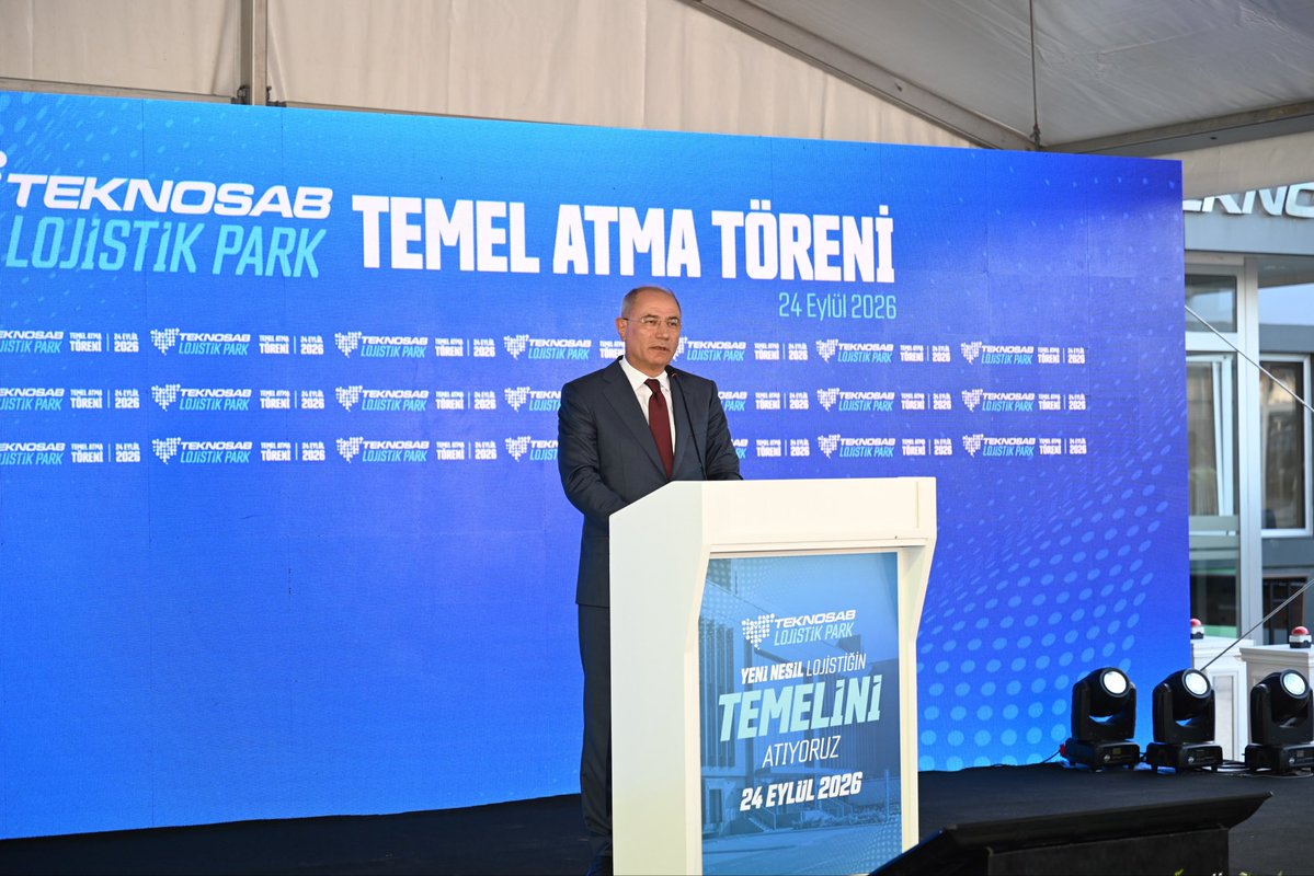 efkanala's tweet photo. Cumhurbaşkanı Yardımcımız Sayın Cevdet Yılmaz’ın katılımlarıyla Bursa’mızda yapımı planlanan ve değeri ikiyüz milyon doları aşan TEKNOSAB Lojistik Park’ın temelini attık. 

Şehrimize, Bursa’mıza hayırlı ve uğurlu olsun. https://t.co/OSfIvPPz0d