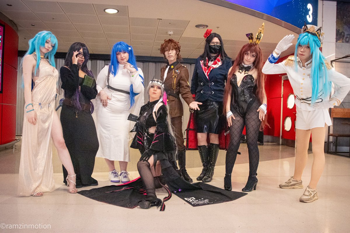 NIKKEMeetsUk's tweet photo. "Official NIKKE Meets at MCM"
Thank you to all of the amazing cosplayers who joined us @NIKKE_en 

📸@ramzinmotion

Helm: C @xo_angelsenpai_ox
Label @sleepy.tsundere
Arcana @melonsodacosplay
Modernia @SteevieMoon 
Commander @kai_hakura
Maiden
Noir @dollyrairi 
Helm @takanawa_00 https://t.co/nj9Mqr7BH1