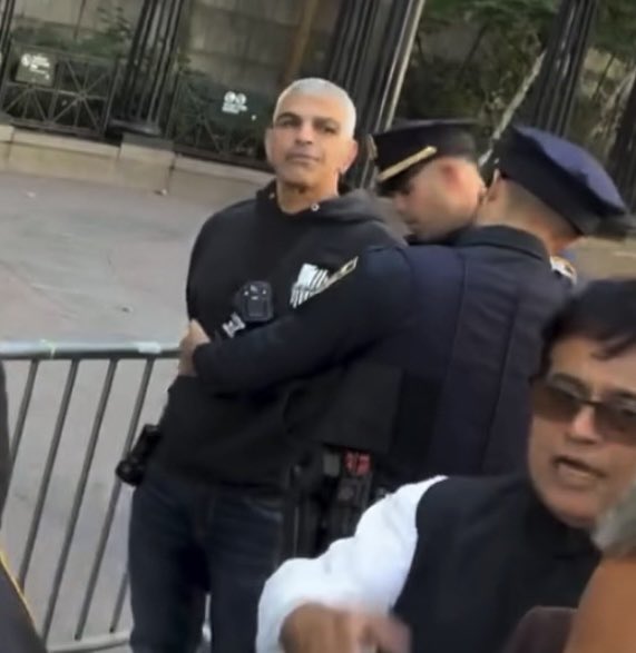 taliaotg's tweet photo. Far-right instigator Ronen Levy (who carries an NYC press card) just arrested outside U.N. after witnesses say he swung first at a pro-Palestine activist he got into an argument with. https://t.co/dS3oaeNN4m