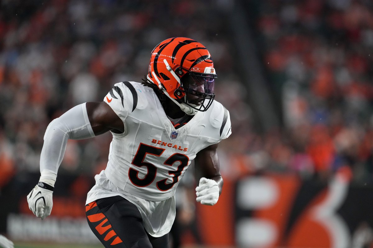 PFF's tweet photo. Most QB hurries this season  

Boye Mafe                     11 
Aidan Hutchinson      10 
Dallas Turner                9 
Laiatu Latu                     8 
Trey Hendrickson       8 https://t.co/v6QojvyQWv