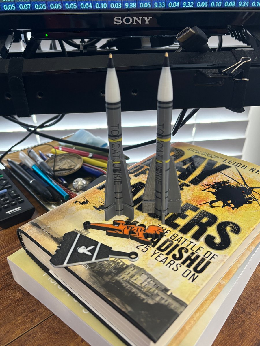 Dildozer19's tweet photo. @TomcatJunkie is making me want to get my printer running again. https://t.co/Jr2DBl9cCR