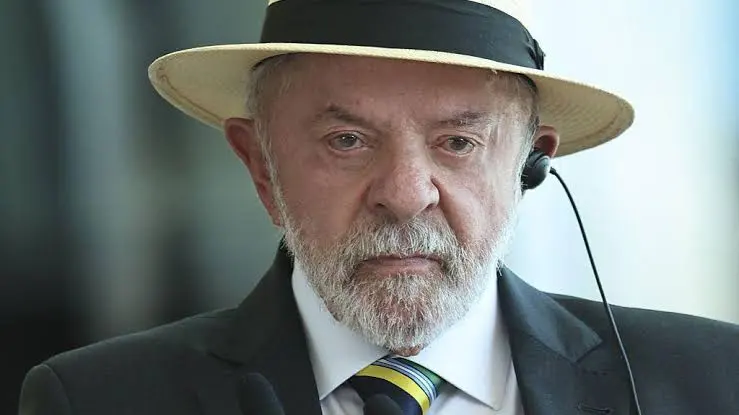 mibrdadepre's tweet photo. 🚨URGENTE: Lula afirma que caso ganhe a eleição presidencial, o povo brasileiro não vai mais precisar se preocupar com os xiters do premier.

“Não podemos criminalizar quem só quer subir no Premier” https://t.co/u789gx6WNl