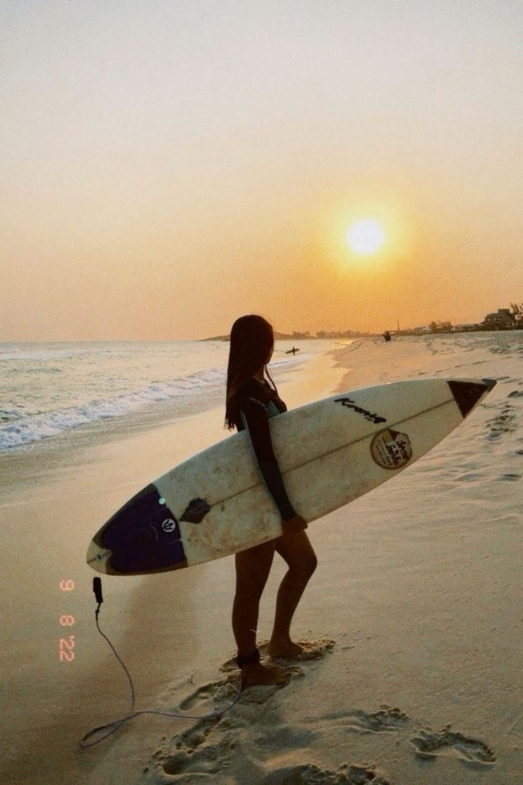 EllaNguyen3nb's tweet photo. i feel so disgusting knowing i find happiness in sh https://t.co/ucKsp43ILC