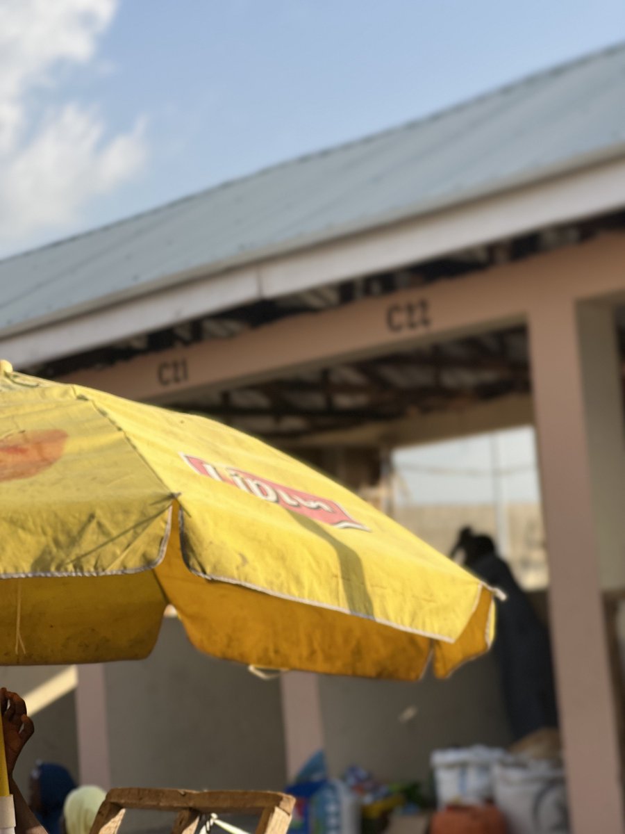 BABABEJUNIORqi's tweet photo. Bulumkutu Yan Nono marketers expressed their sincere appreciation and gratitude to Prof. Babagana Umara Zulum and @EngrBababe for providing them with a new and improved place to continue their businesses.

The marketers are very happy and grateful for the new market https://t.co/MJflIMLqSQ