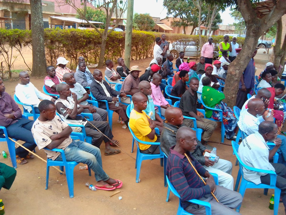 JuliusByaruhan's tweet photo. Hon. Doreen Katushabe Birungi, Woman MP Lyantonde, joined the District Roads Committee to launch the rehabilitation of Kasambya–Kitazigolokwa–Kinuuka Junction and Kyemamba–Kanshama–Kyabajubi roads.
She engaged locals to safeguard the works and adherence to approved road designs. https://t.co/hiIv8yq7PT