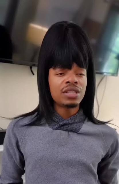 CCardib2's tweet photo. She said https://t.co/V8GmM8slIn