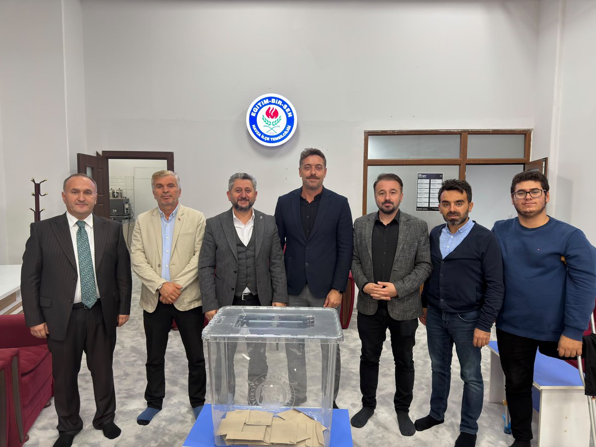 HavzaEbs's tweet photo. Demokrasi şölenimizin ilk ayağı olan delege seçimimizi tamamlandık .Sürecin başarıyla tamamlanmasını sağlayan ilçe yönetimi, sandık kurulu üyeleri, delege adayları ve oylamaya katılan kıymetli üyelerimize teşekkür ediyoruz.
Sonuçlar büyük @EgitimBirSen ailemize hayırlı olsun. https://t.co/Qj914ta63A