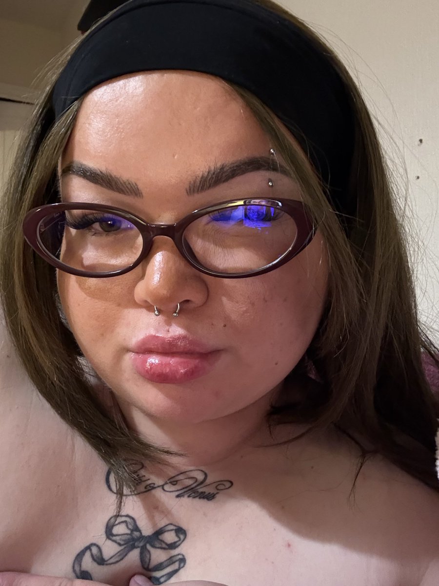 sexy_Lxxxi's tweet photo. Where are my REAL LOSER SUB PIGGIES AT 😵💫🤧xoxo
#sub #findomsub #findomgod #PayForSlay #paypiggies #paypig #sugardaddy #femdom #brat #uksub #paypiggies #losers https://t.co/B0Q3NhR6TH